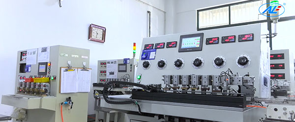 8961621320329706.jpg 關于我們內頁7.jpg